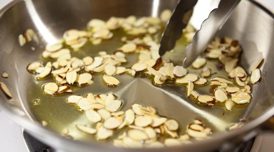 Green beans with almonds-07
