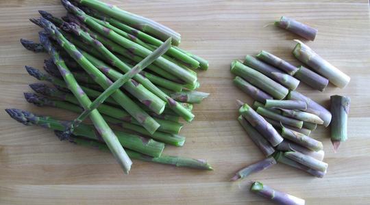 Asparagus with butter and chives-01