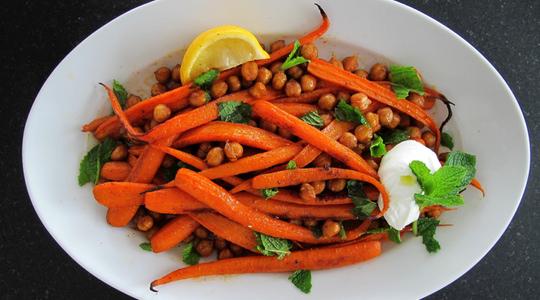 Roasted carrots and chickpeas-06