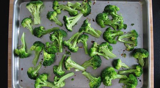 Charred broccoli-03
