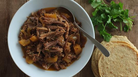 Pulled pineapple pork tacos-07