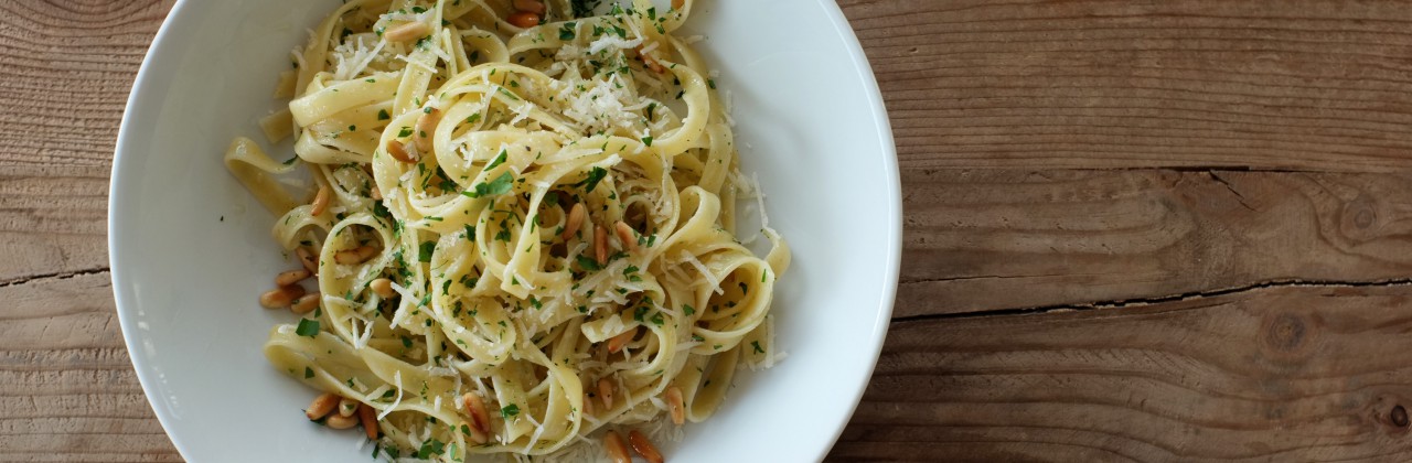 Pine Nut and Parsley Pasta