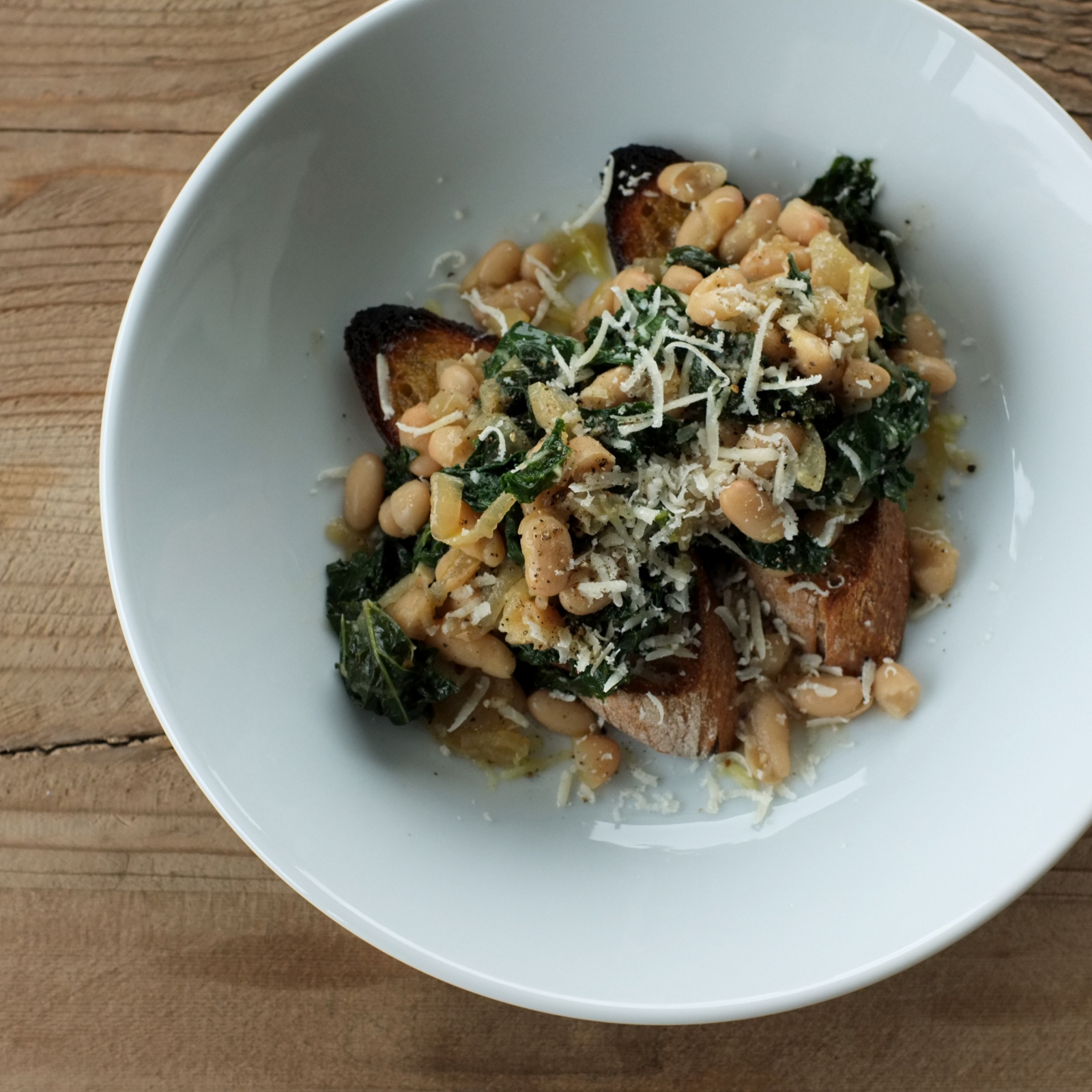 Beans and Kale Toast