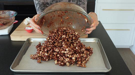 Chocolate popcorn almond clusters-09