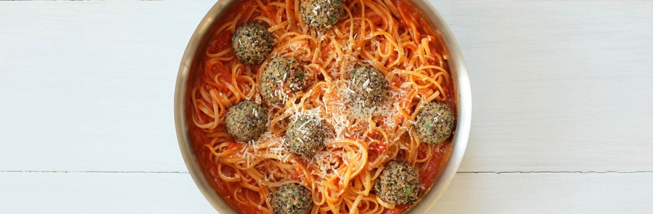 Quinoa Bawls with Spaghetti Marinara