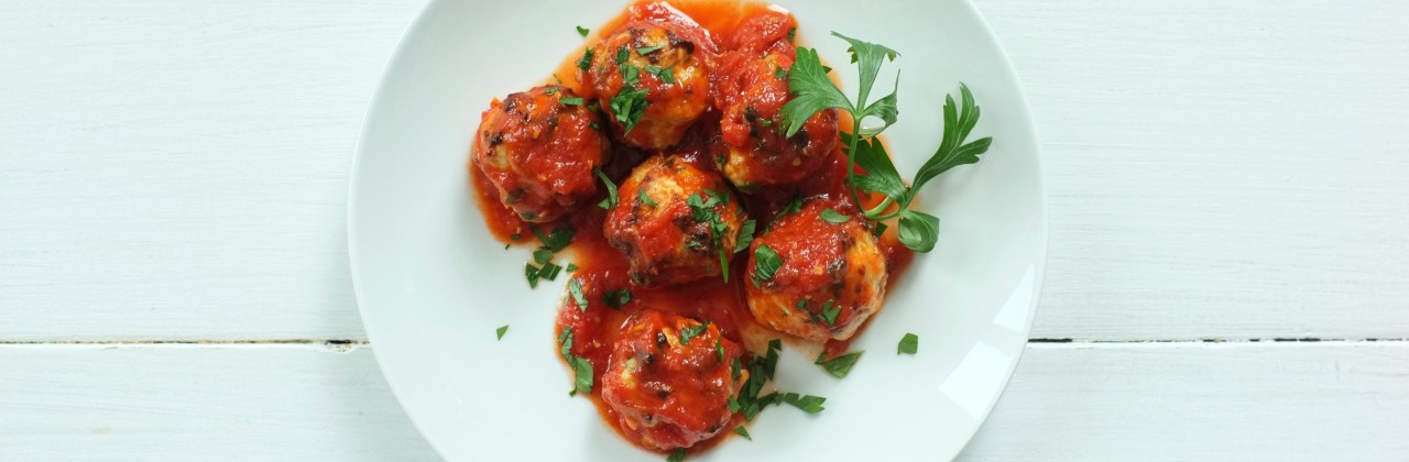 Chicken Meatballs in Smoky Tomato Sauce