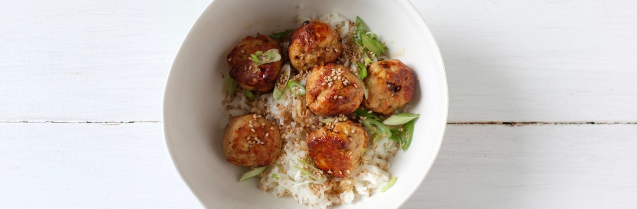 Scallion and Ginger Chicken Meatballs